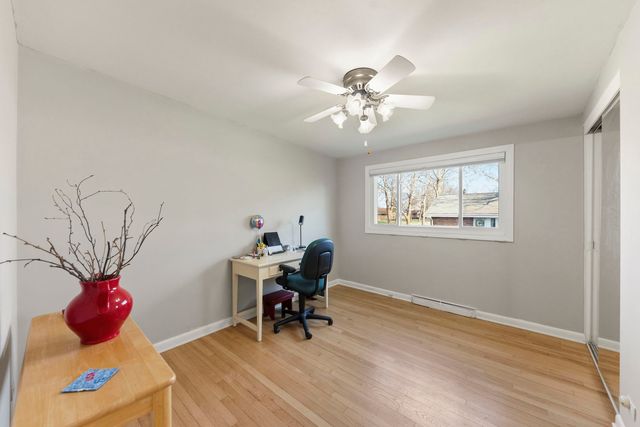 2345 Boeger Avenue, Westchester, IL 60154