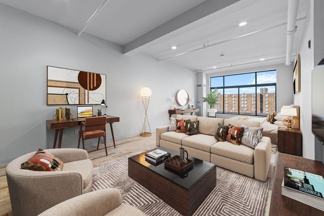 70 Northampton St 404, Boston, MA 02118