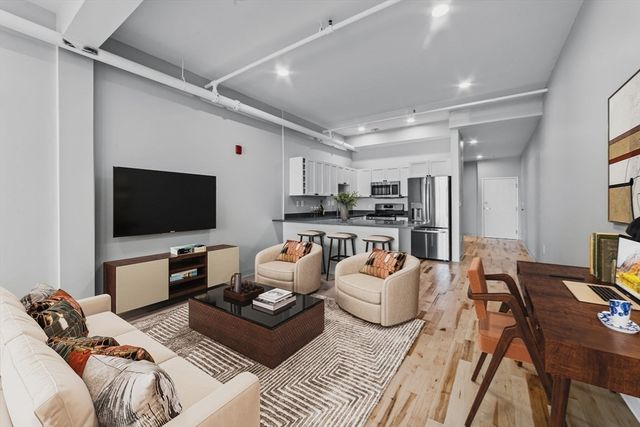 70 Northampton St 404, Boston, MA 02118