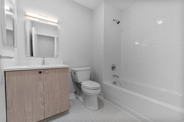 70 Northampton St 404, Boston, MA 02118