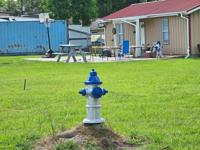 3205 Avenue E, Bay City, TX 77414