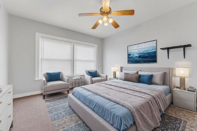 8012 S Essex Avenue 3S, Chicago, IL 60617