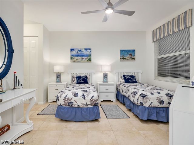 400 FLAGSHIP DR 302, Naples, FL 34108