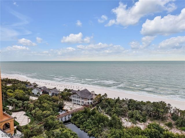 400 FLAGSHIP DR 302, Naples, FL 34108