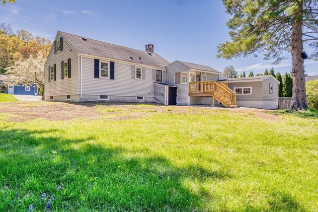 20 Francis Ave, Groveland, MA 01834
