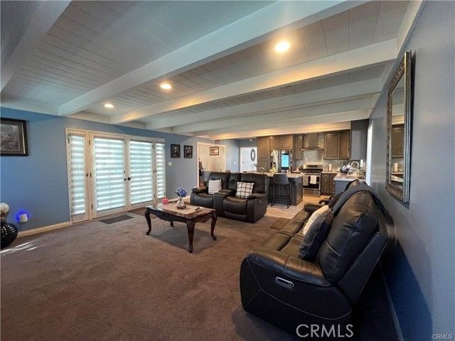 8067 Otto, Downey, CA 90240