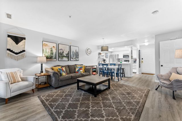 200 Golf View Drive 3, Branson, MO 65616