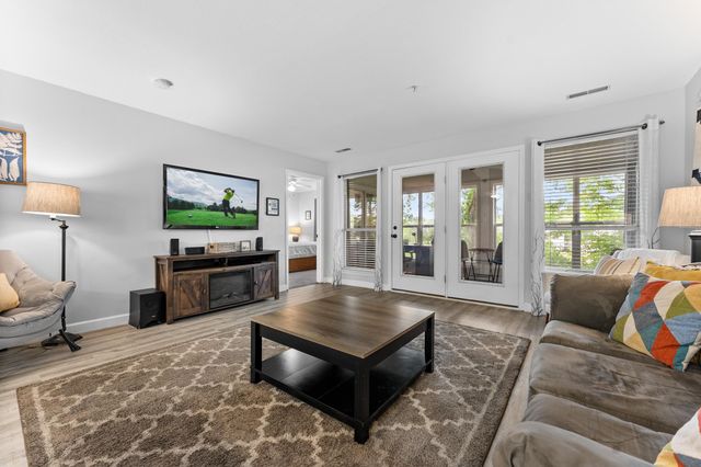 200 Golf View Drive 3, Branson, MO 65616