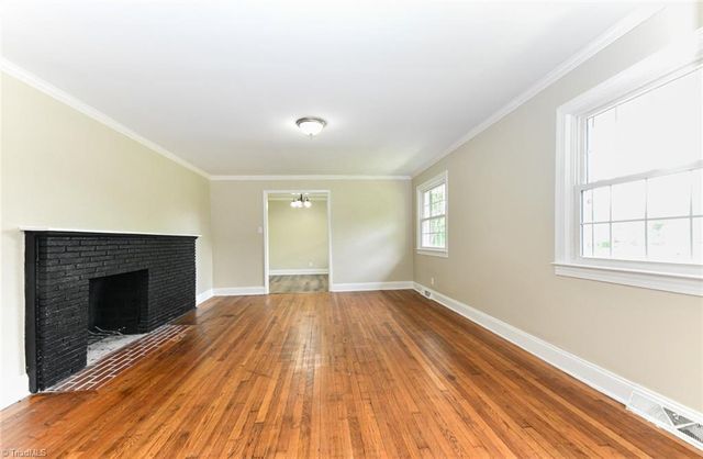 2507 E Woodlyn Way, Greensboro, NC 27407