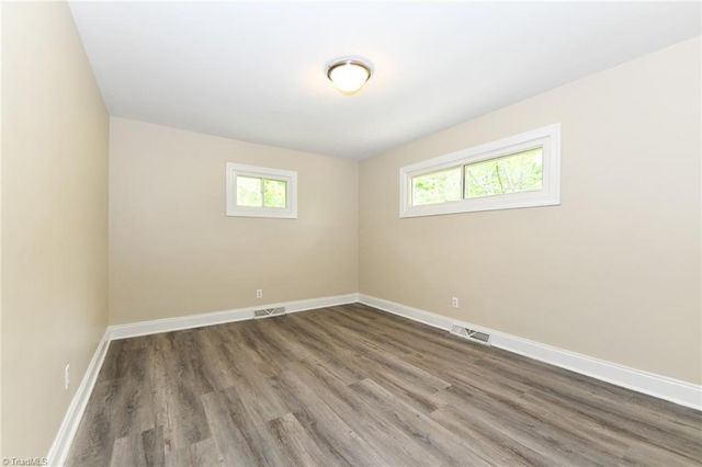 2507 E Woodlyn Way, Greensboro, NC 27407