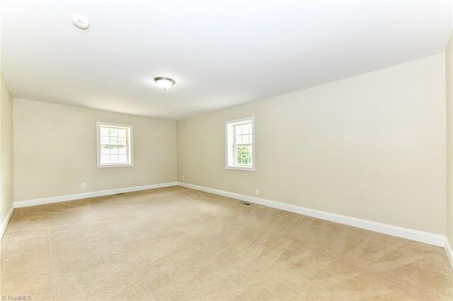 2507 E Woodlyn Way, Greensboro, NC 27407