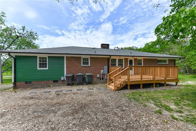 2507 E Woodlyn Way, Greensboro, NC 27407