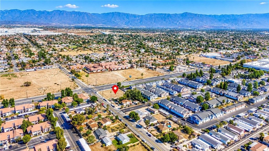 0 Foothill, Rialto, CA 92335 — exterior