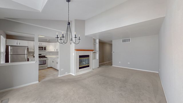 1978 Gary Court B, Schaumburg, IL 60193