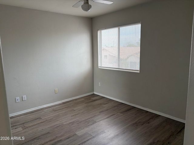 128 W OXFORD Lane, Gilbert, AZ 85233