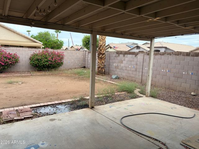 128 W OXFORD Lane, Gilbert, AZ 85233