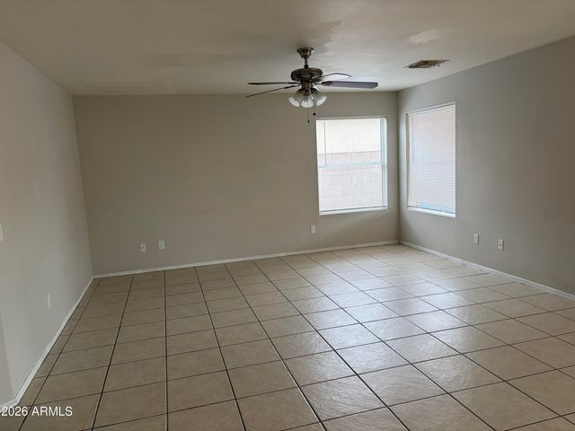 128 W OXFORD Lane, Gilbert, AZ 85233