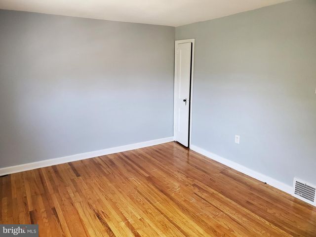 6346 GLENLOCH ST, Philadelphia, PA 19135