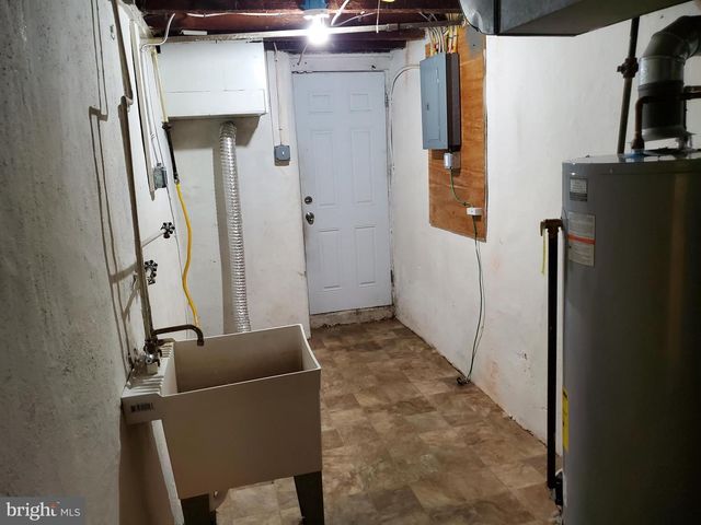 6346 GLENLOCH ST, Philadelphia, PA 19135
