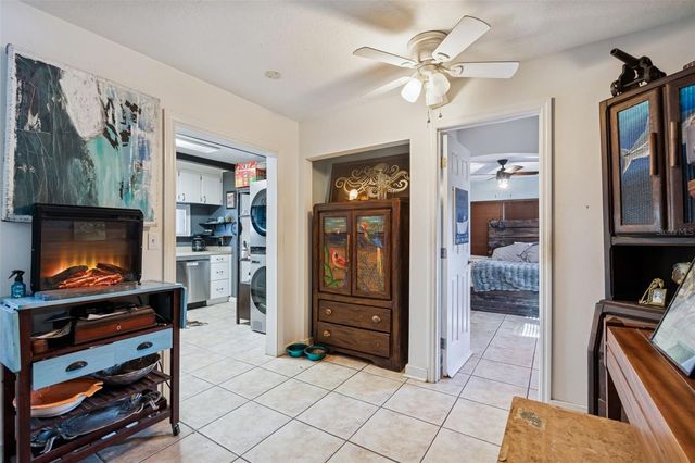 2120 CORONADA WAY S, St Petersburg, FL 33712