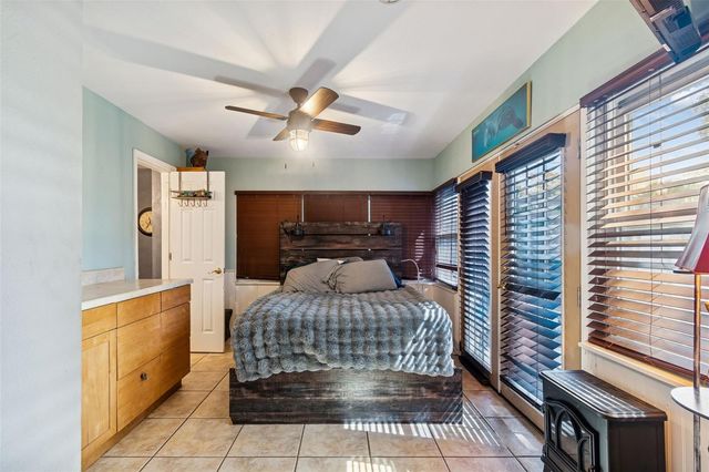 2120 CORONADA WAY S, St Petersburg, FL 33712