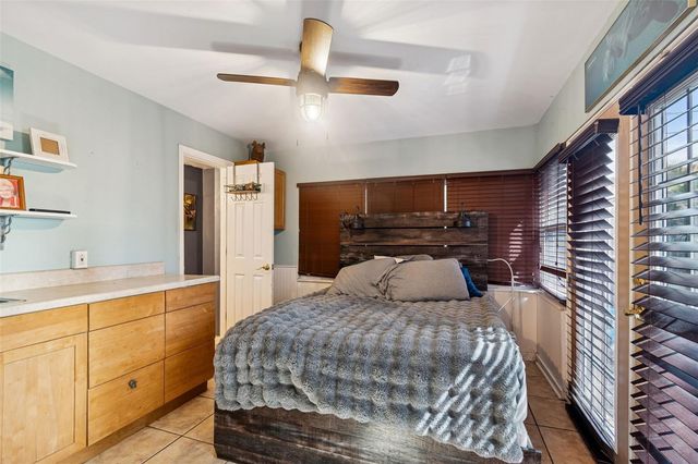 2120 CORONADA WAY S, St Petersburg, FL 33712