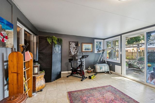 2120 CORONADA WAY S, St Petersburg, FL 33712