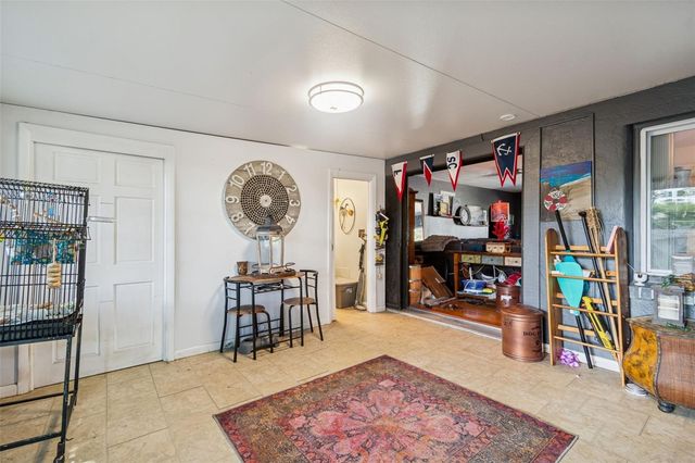 2120 CORONADA WAY S, St Petersburg, FL 33712