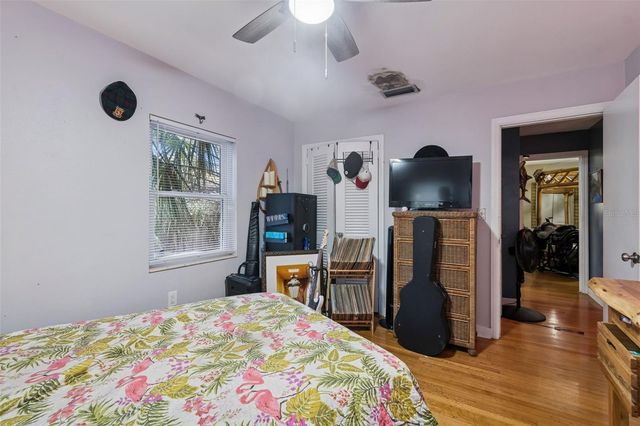 2120 CORONADA WAY S, St Petersburg, FL 33712