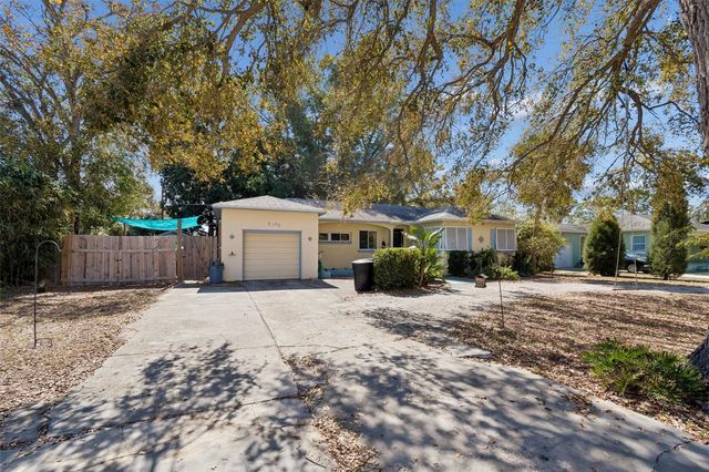 2120 CORONADA WAY S, St Petersburg, FL 33712