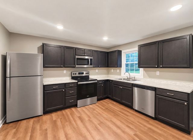114 Joe St, Waverly, TN 37185
