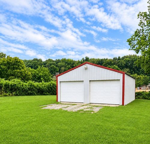 114 Joe St, Waverly, TN 37185