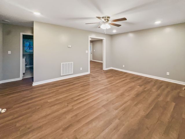 114 Joe St, Waverly, TN 37185