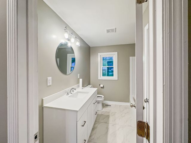 114 Joe St, Waverly, TN 37185