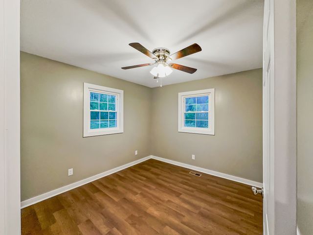114 Joe St, Waverly, TN 37185