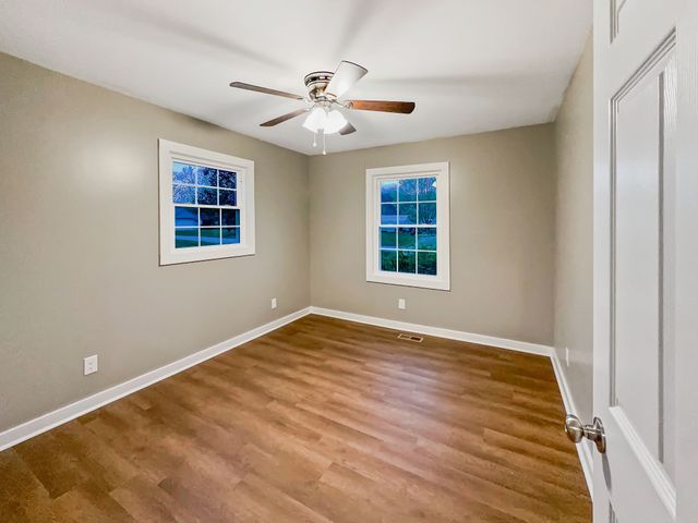 114 Joe St, Waverly, TN 37185