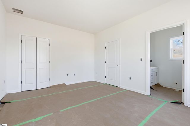 609 S Cherry Street, Seneca, SC 29678