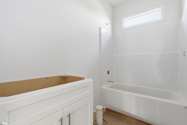 609 S Cherry Street, Seneca, SC 29678