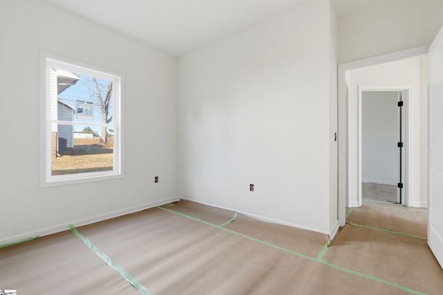 609 S Cherry Street, Seneca, SC 29678