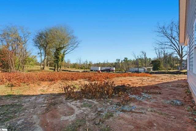 609 S Cherry Street, Seneca, SC 29678