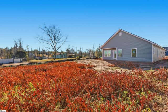 609 S Cherry Street, Seneca, SC 29678