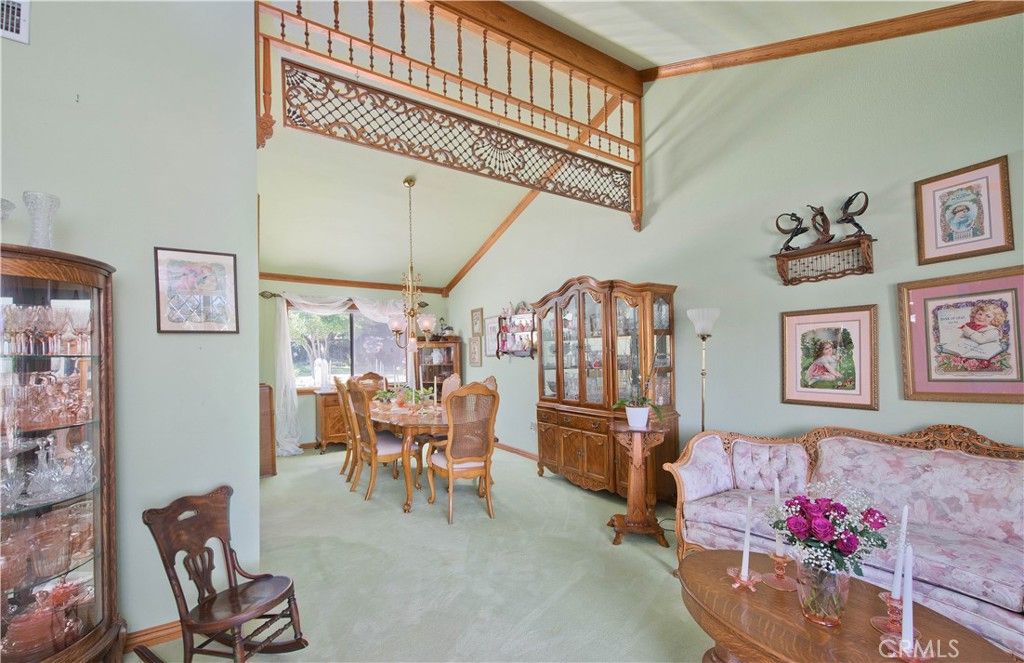 Image 17 of property listing at 10052 Nita, Chatsworth, CA 91311