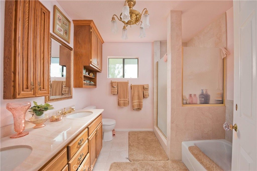 Image 24 of property listing at 10052 Nita, Chatsworth, CA 91311