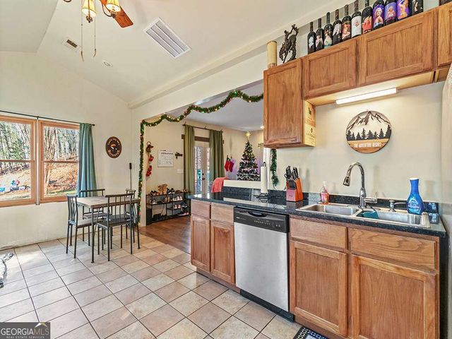 924 Fred Ash Road, Dahlonega, GA 30533