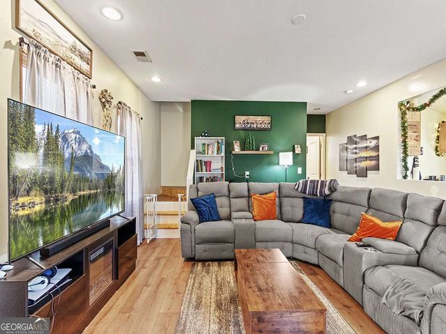 924 Fred Ash Road, Dahlonega, GA 30533