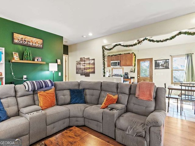 924 Fred Ash Road, Dahlonega, GA 30533