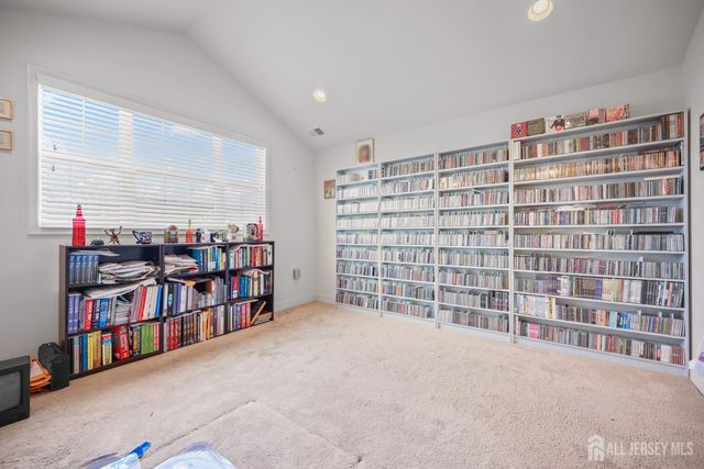 46 Mandrake Road, Monroe, NJ 08831