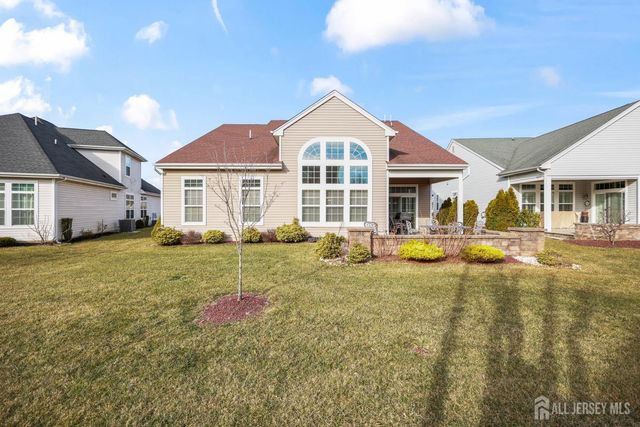 46 Mandrake Road, Monroe, NJ 08831