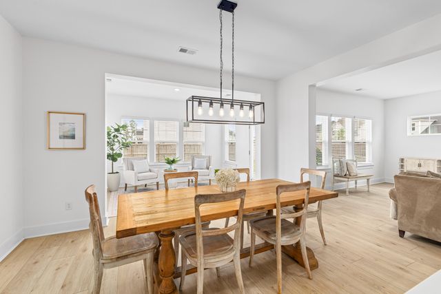 101 Seaton Street, Summerville, SC 29486