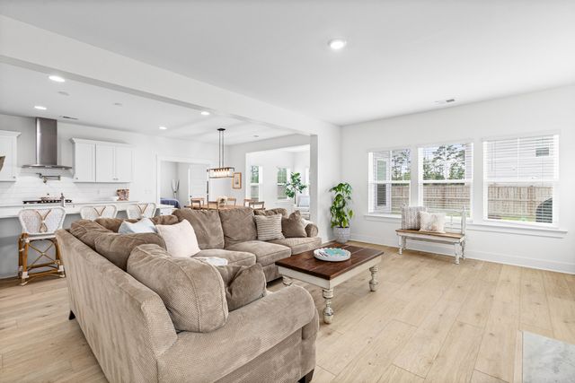 101 Seaton Street, Summerville, SC 29486